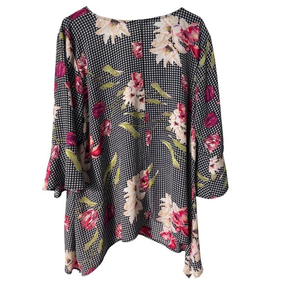 Relativity Tunic Top Plus Size 3X Floral Houndstooth O Ring V Neck Black White - Picture 2 of 8